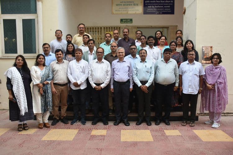 Six-Day Course on AI in Higher Education